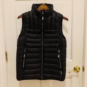 NEW without tags Black TUMI Pax Vest Pillow Down Size Large